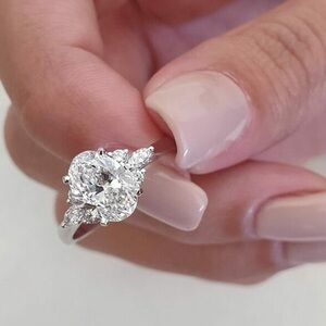 2ct Moissanite Diamond Ring Oval Cut